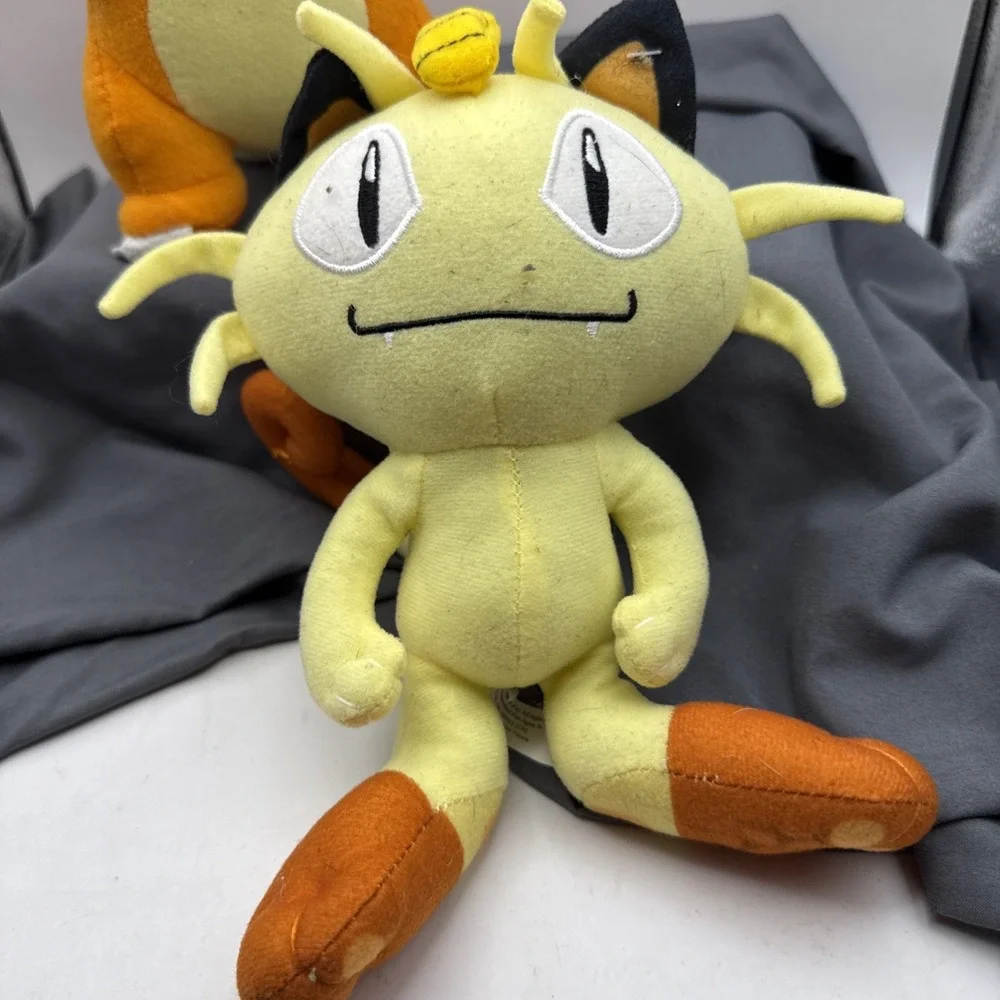 Pokémon Charmander And Meowith Plush Small Pre Owned